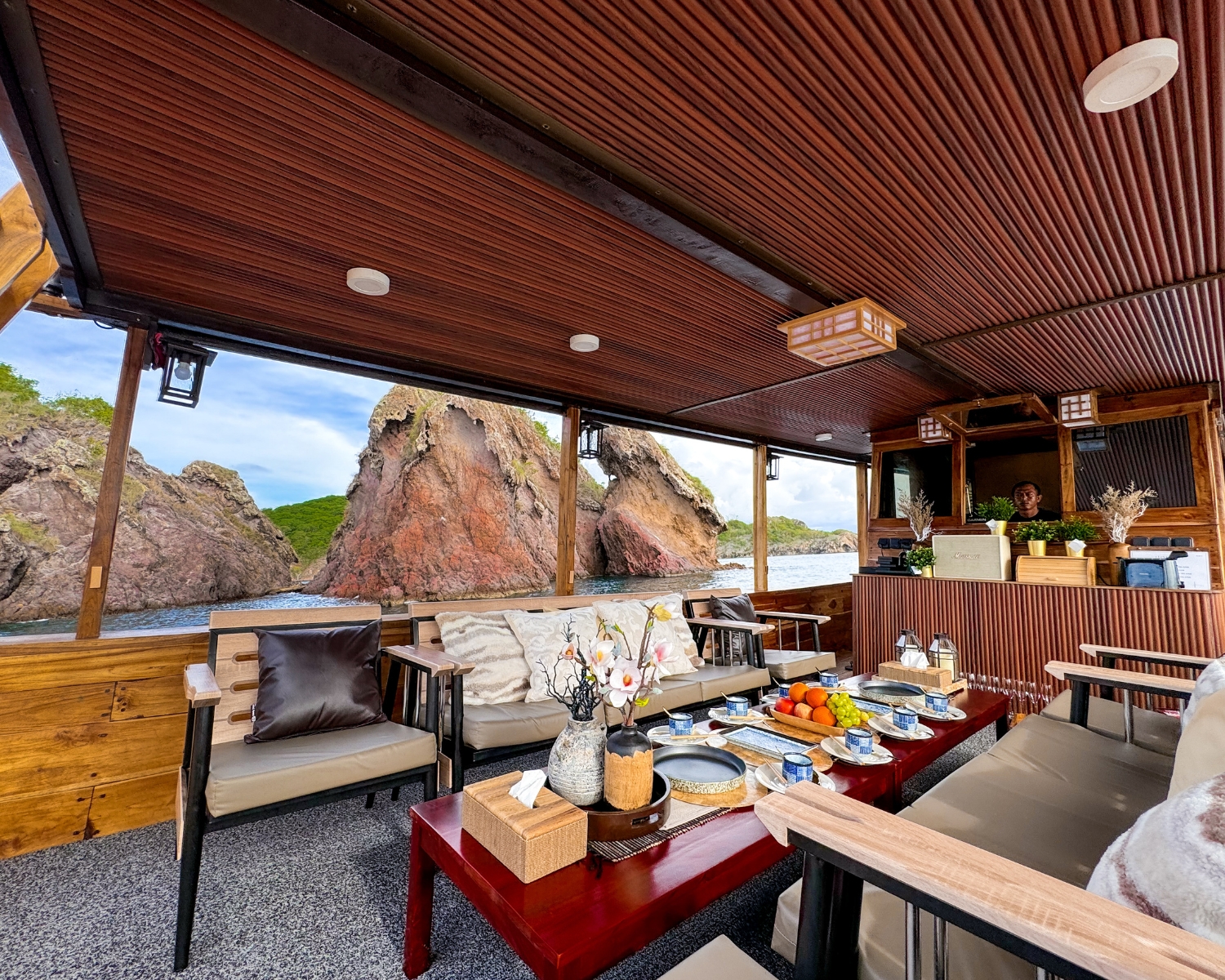 Sailing Trip Luxury Open Deck - Halona Adventure Labuan Bajo